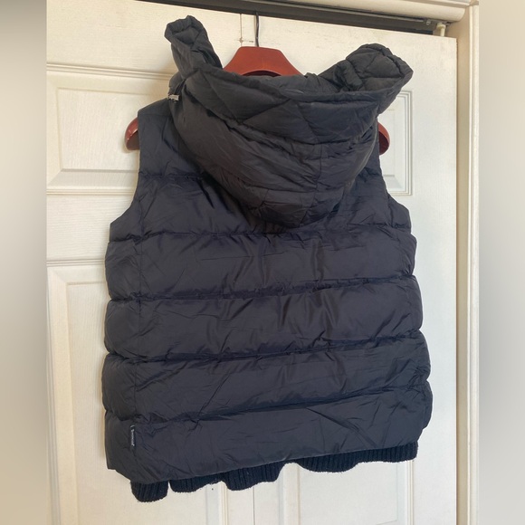 Moncler Laurie Down Filled Puffer Vest with Hood - Picture 3 of 16